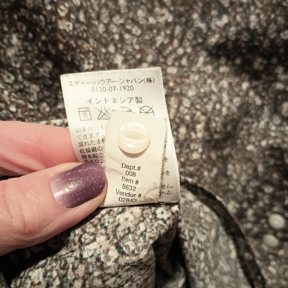 Eddie Bauer Stretch Wrinkle Resistant Button Up Country Floral Camp Shirt Top L - Picture 4 of 7